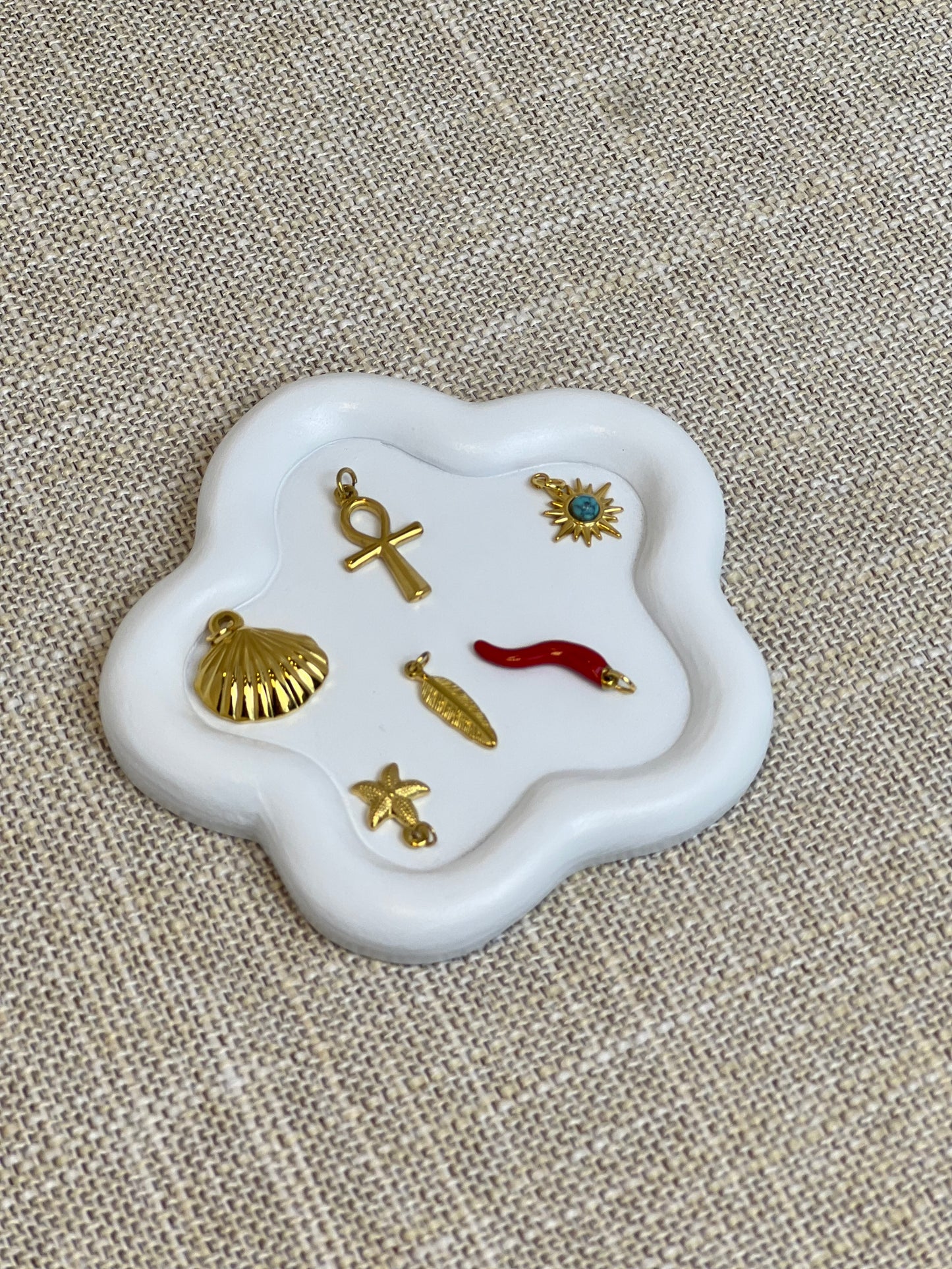 PENDANTS