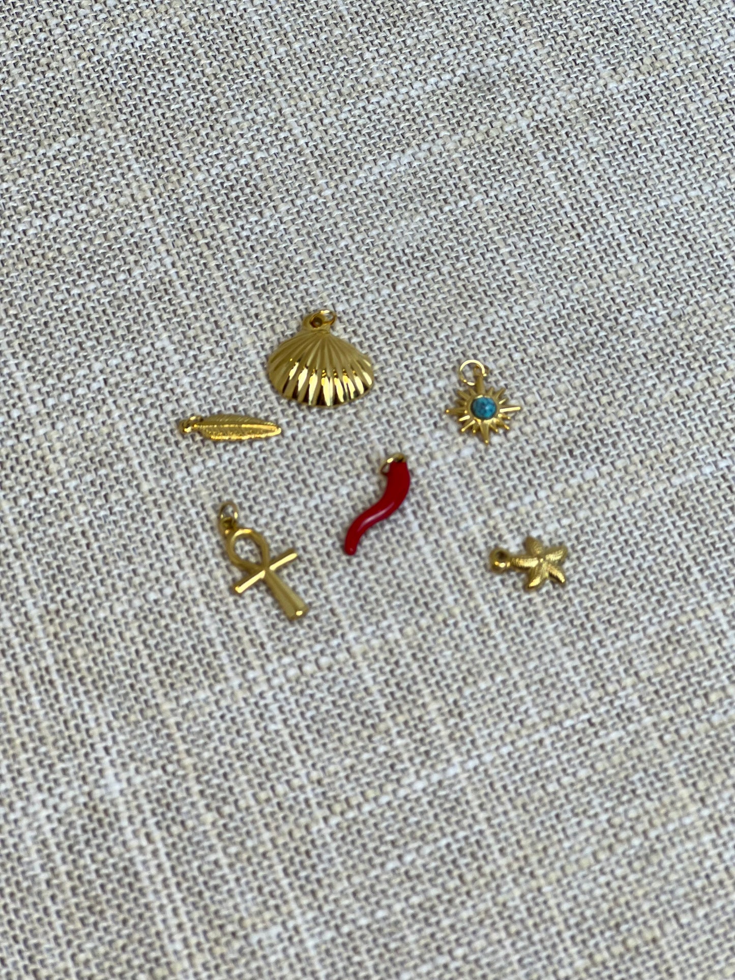 PENDANTS