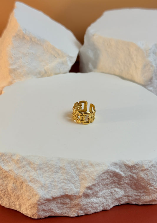 SOFI EAR CUFF